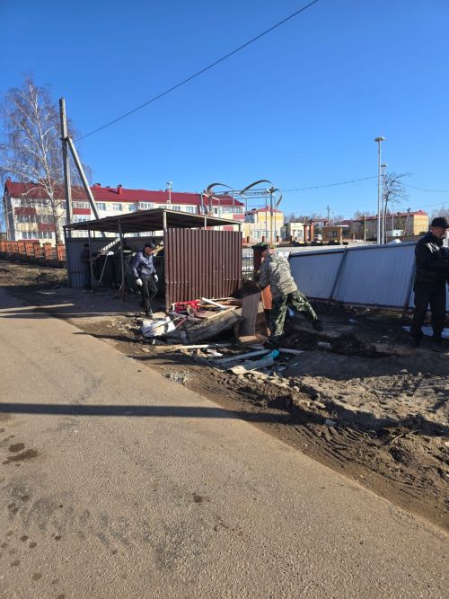В Лаишево проходит масштабное мероприятие по благоустройству территории
