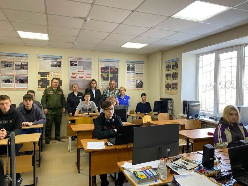 Лаешта «Автомногоборье»: яшьләр арасында кем иң яхшы машина йөртүче булды?