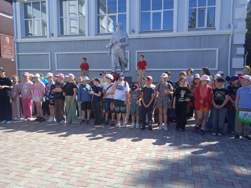 Первый день в лагере: торжественное открытие и начало приключений