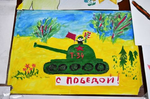 Наградили участников детского конкурса рисунков