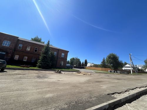 В Лаишево продолжают ремонтировать улицу Чернышевского