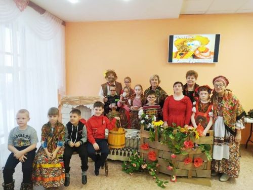 Вопреки прогнозам врачей семья помогла Маше радоваться жизни