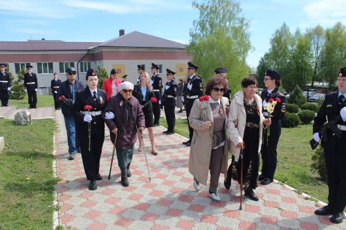 В Лаишевском техникуме прошел митинг, посвященный 80-летию Великой Победы