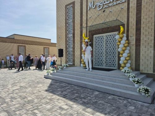 Яңа Сокуры авылында «Мәдинә» мәчете ачылды