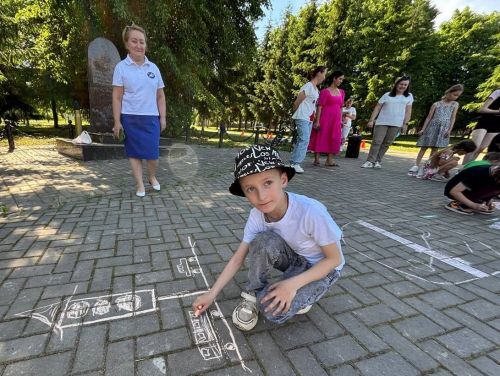 В Лаишеве в День защиты детей вспоминали ПДД и участвовали в квест-игре