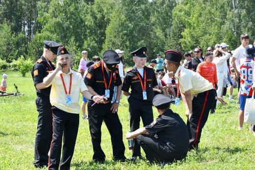Лаешта Сабантуй: халык уеннары