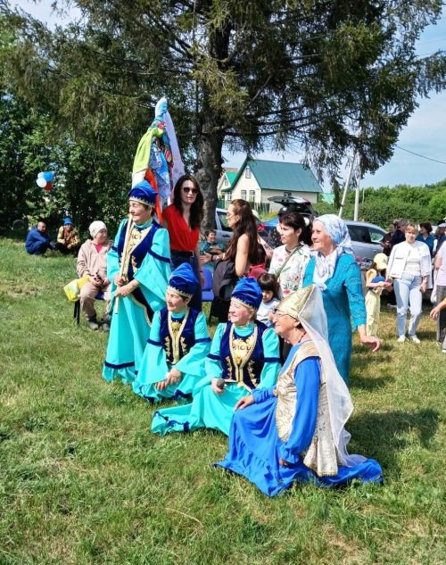Песни, танцы и улыбки: в Курманаково отметили Сабантуй