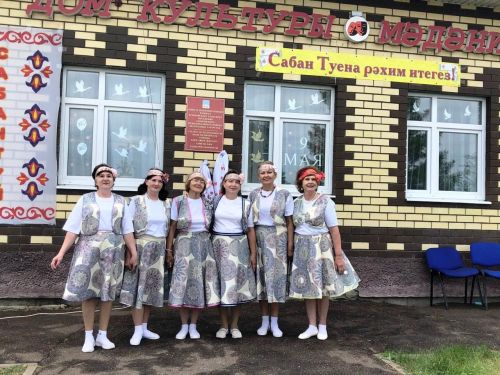 Песни, танцы и улыбки: в Курманаково отметили Сабантуй