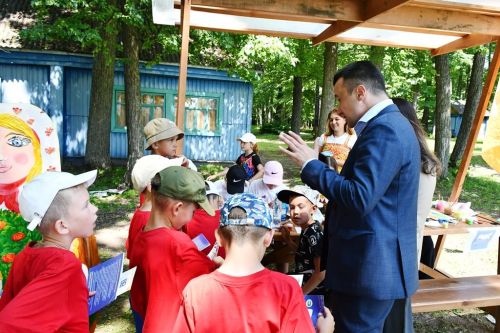 Детский форум в «Липках» затронул взрослые вопросы