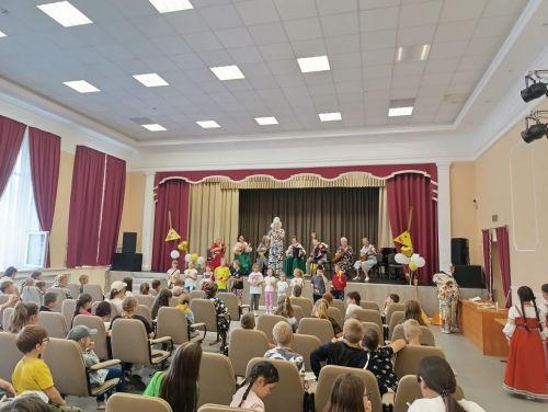 Лаишевцы отпраздновали день балалайки