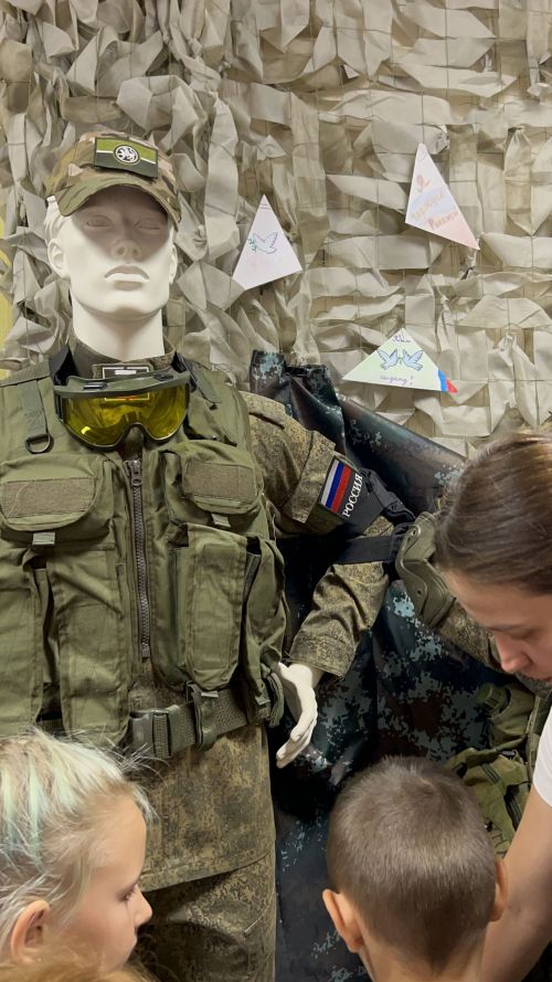 Воспитанники детского сада «Березка» Лаишевского района совершили увлекательную экскурсию в музей боевой Славы.