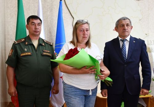 Государственные награды вручены семьям павших Героев СВО