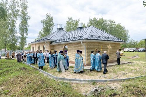 Митрополит Казанский и Татарстанский Кирилл отслужил божественную литургию в Лаишевском районе