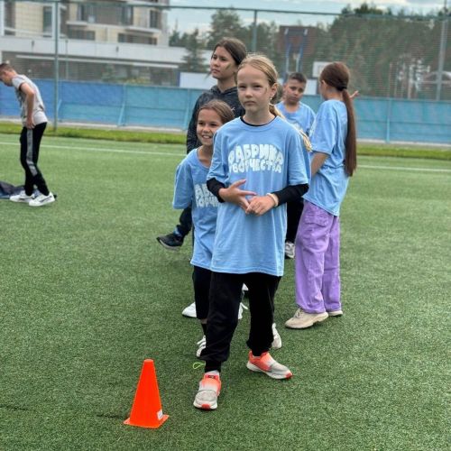 Лаеш районында «Иҗат фабрикасы» нда балалар үзләрен мультипликация һәм робот техникасында сынап карыйлар