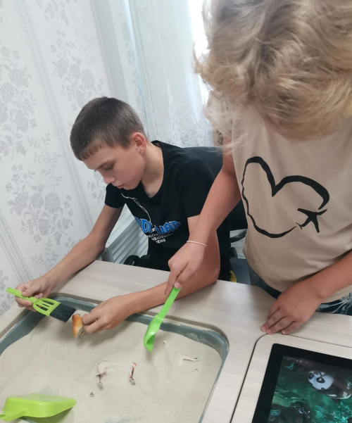Познавательное занятие ко Дню археолога в Лаишевском ребцентре