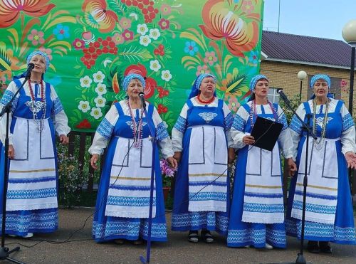Лаеш Шәфкать ордены Ромодан авылында яшәүчеләрне тагын сөендерде