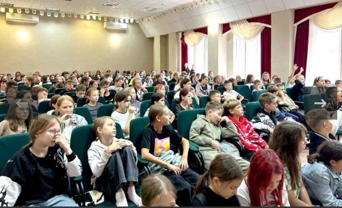 Для детей, отдыхающих в Лаишевском районе, провели «Профсоюзную смену»