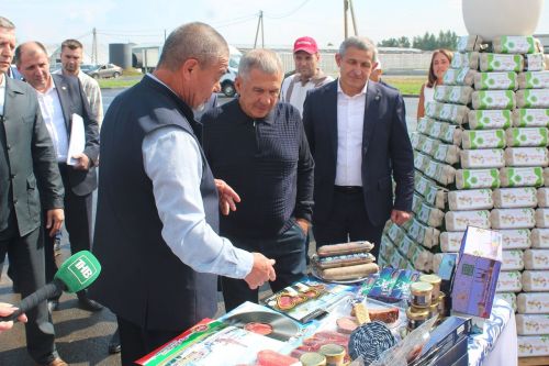 Раис РТ Рустам Минниханов встретился с аграриями Лаишевского района