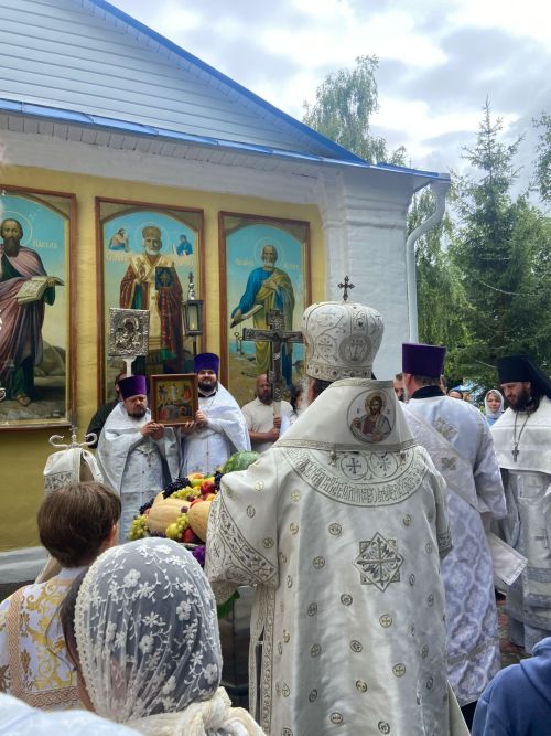 Праздник Преображения Господня собрал в Больших Кабанах православных верующих