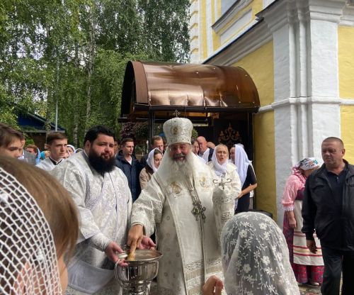 Праздник Преображения Господня собрал в Больших Кабанах православных верующих