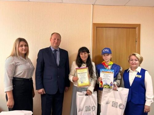ЮИД отрядларының яшь журналистлары бүләкләр алды
