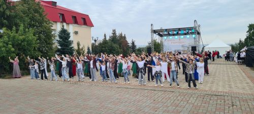 Жители Лаишевского района отмечают день любимого города