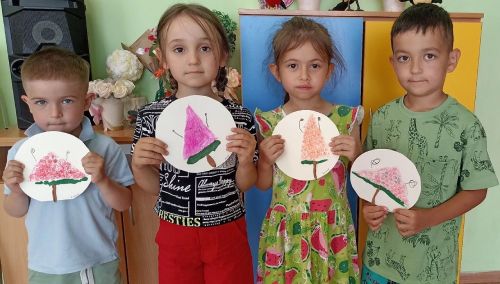 Арбузный праздник устроили для детей Лаишевского района