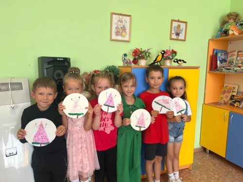 Арбузный праздник устроили для детей Лаишевского района