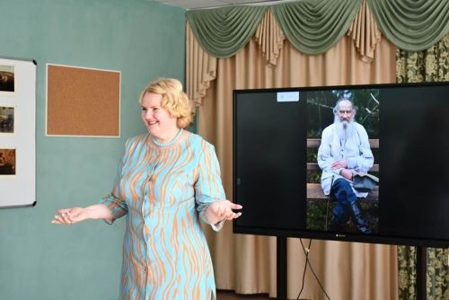 Никольский гимназиясе Лев Толстой исемен алды