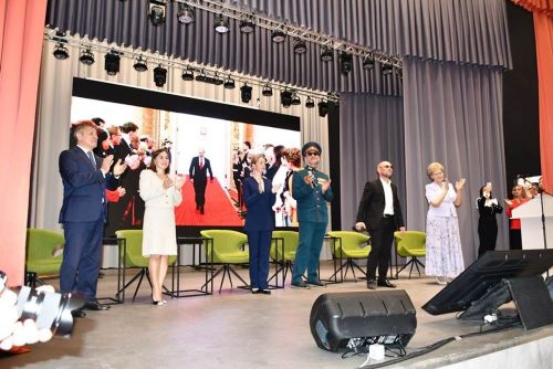 «Бердәм Россия» партиясенең күчмә утырышы Габишев авылының яңа мәдәният йортында узды
