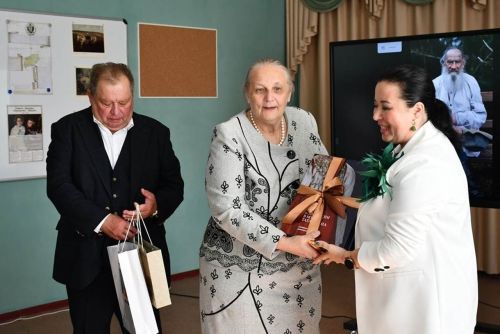 Никольский гимназиясе Лев Толстой исемен алды