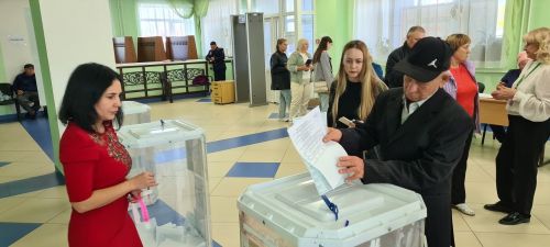 Молодые жители села Сокуры Лаишевского района впервые участвуют в выборах