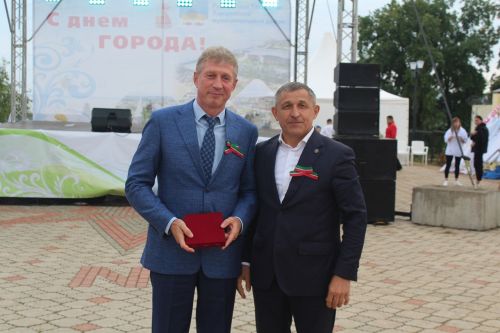 На Дне города лаишевцы получили заслуженные награды