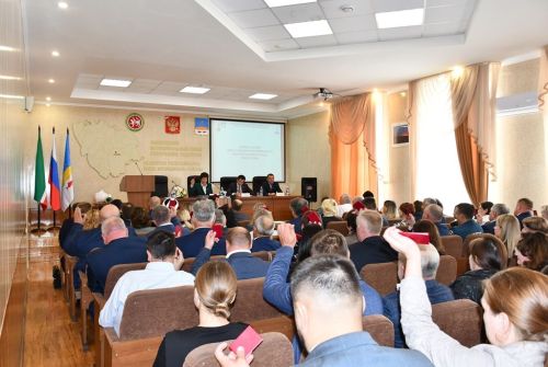 Избран глава Лаишевского района