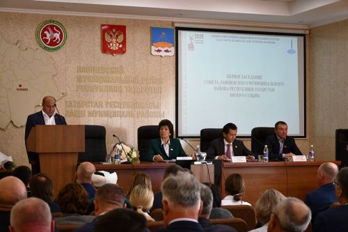 Избран глава Лаишевского района