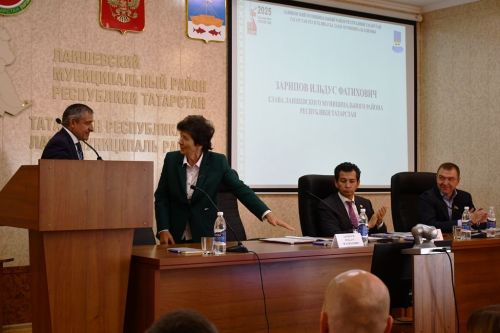 Избран глава Лаишевского района