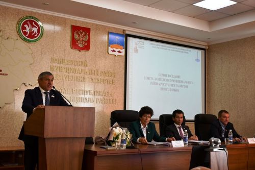 Избран глава Лаишевского района