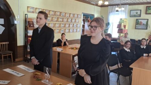 Есенинский квиз организовали для учащихся школ и студентов ЛТЭТ