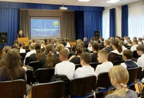 Продолжаются встречи сотрудников ГАИ со школьниками