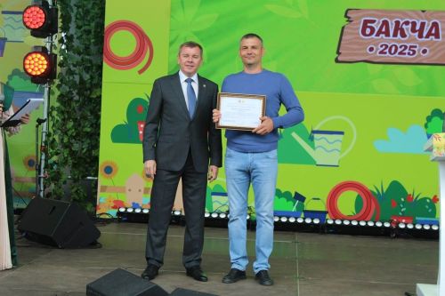 Лаеш районы бакчачылары үзләренең иң яхшы продукциясен тәкъдим иттеләр