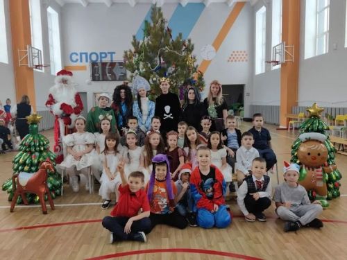 Лицеисты Лаишевского района побывали в гостях у новогодней сказки