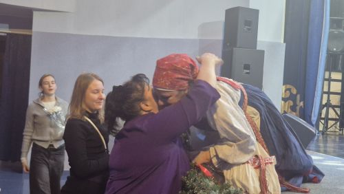 Повествование о Рождестве: в Лаишеве выступила певица, мастер слова Надежда Малыванова