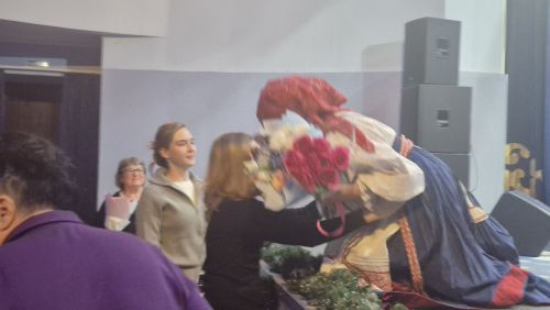 Повествование о Рождестве: в Лаишеве выступила певица, мастер слова Надежда Малыванова