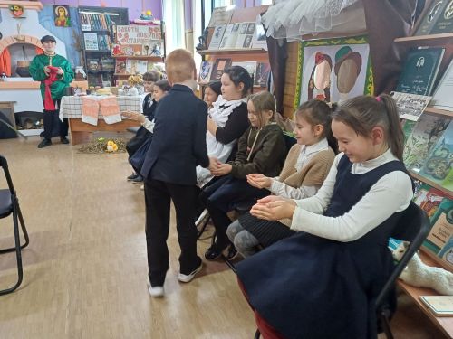 Литературная встреча «Как-то раз, под вечерок…» в Центральной детской библиотеке