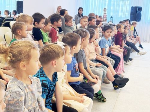 В «Умке» прошла беседа о безопасности: световозвращатели, ПДД и мультфильм от САКЛА