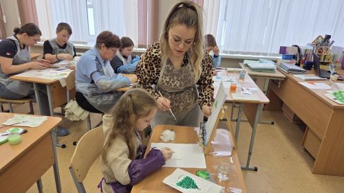 В Лаишевском районе провели волшебный мастер‑класс по созданию новогодних открыток