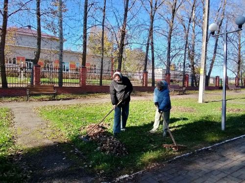 Урта Девятово урамнарында көзге шимбә өмәсе узды