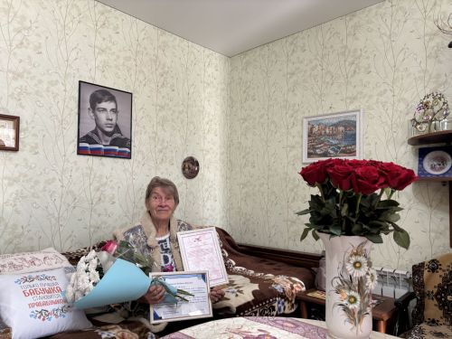 Легенда Лаишевского техникума Людмила Шипилова отмечает 95-летний юбилей