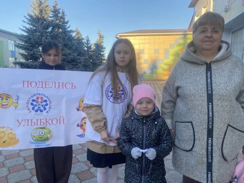 «Самостоятельные дети» Лаишевского района подарили односельчанам улыбки