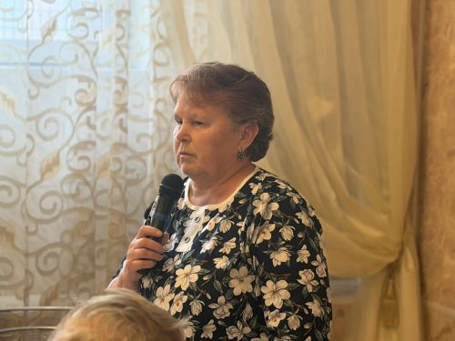 Как в селе Среднее Девятово поздравили старшее поколение